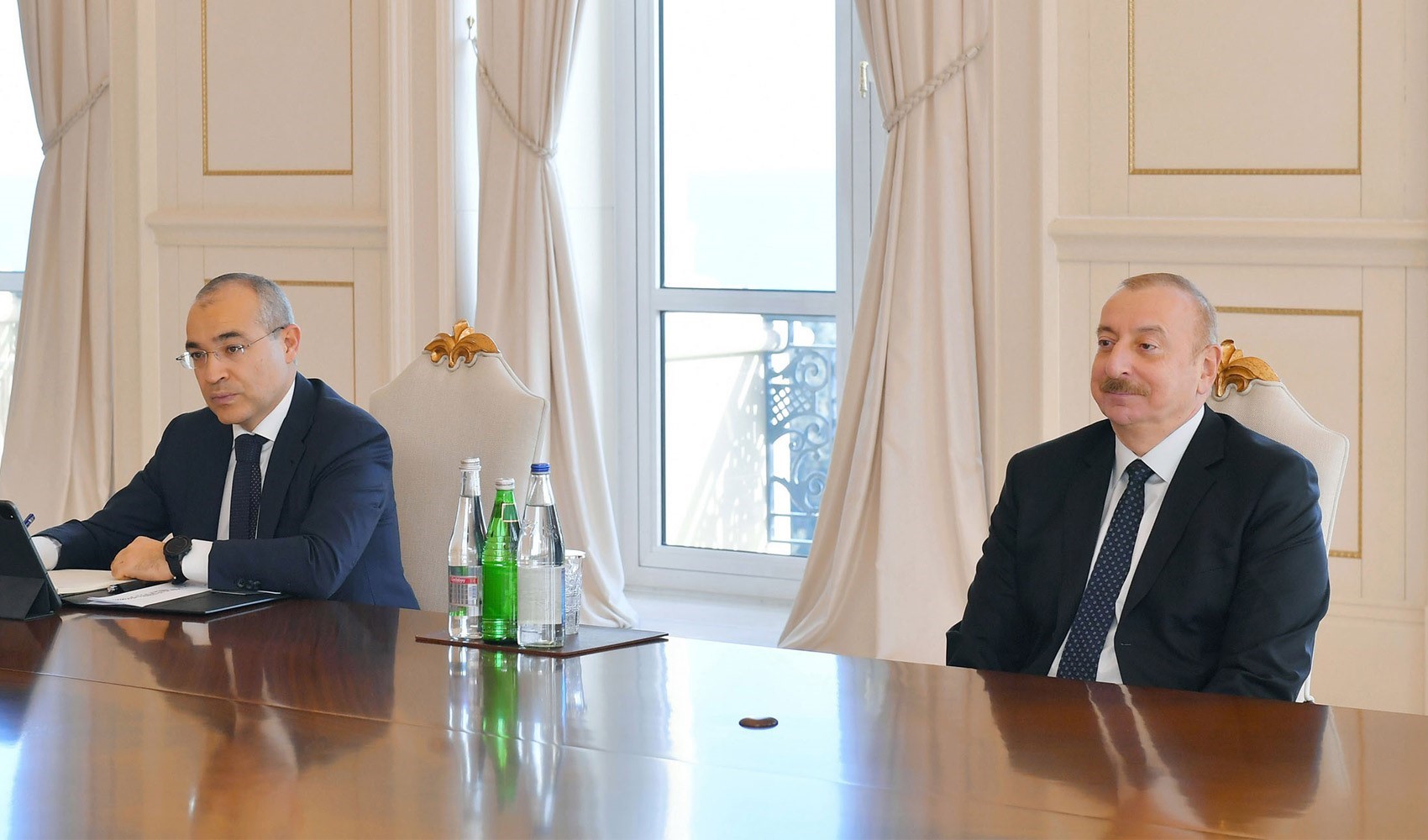 Aliyev’den Macron ve Borell’e 'egemenlik' tepkisi