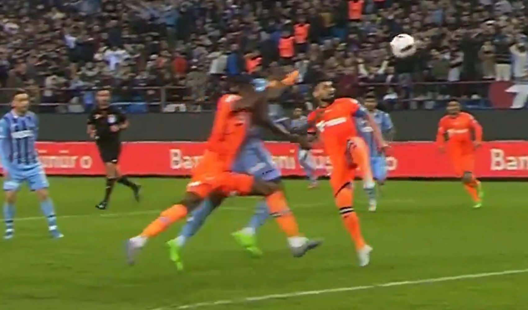 Trabzonspor, Onuachu si è rotto un braccio