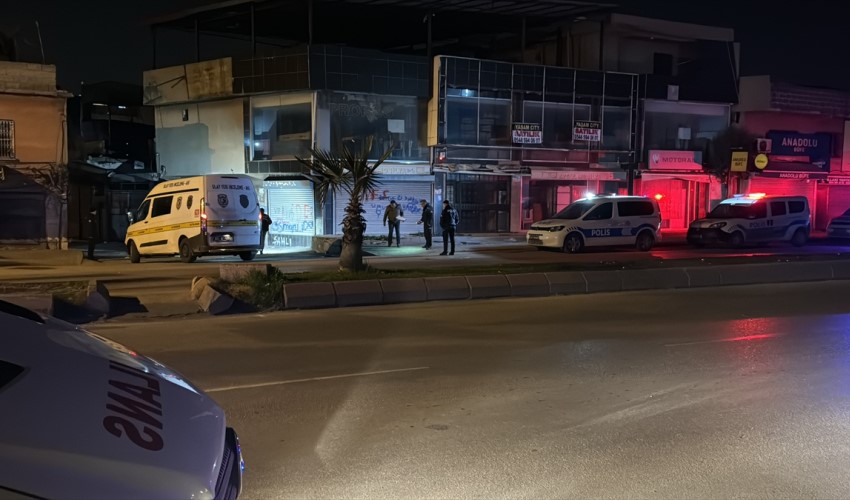Adana'da akrabalar arasında silahlı kavga! Çok sayıda yaralı var...