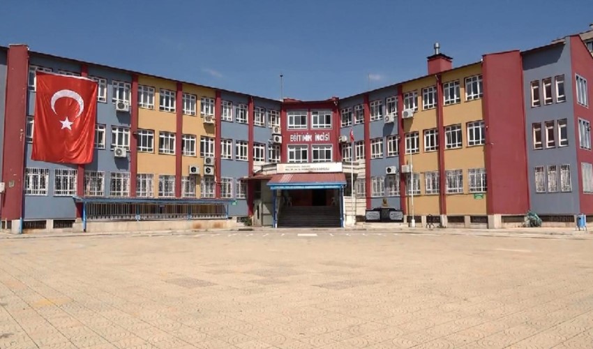 Nelle scuole verrà osservato un minuto di silenzio in memoria delle vittime dei terremoti del 6 febbraio