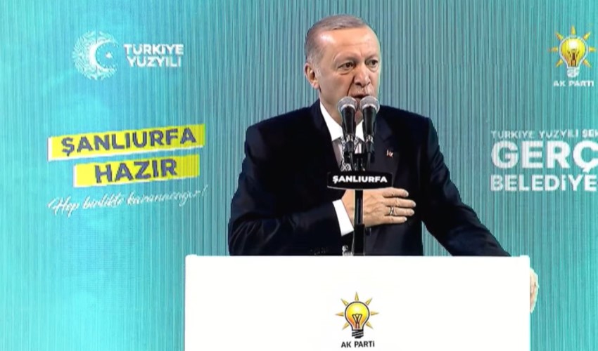 Erdoğan ha partecipato alla presentazione dei candidati a Şanlıurfa: il dettaglio che non passa inosservato sul YRP!