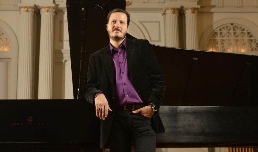 Candidato ai Grammy: Mehmet Ali Sanlıkol al CRR con 'Bir İstanbul Çelebisi'