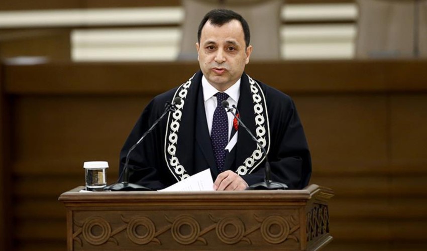 AYM Başkanı Arslan'dan görevi bırakmadan önce dikkat çeken açıklama: 'Anayasal bir zorunluluktur'