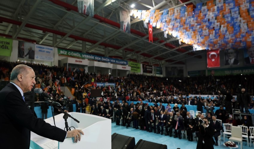 AKP'li Cumhurbaşkanı Recep Tayyip Erdoğan: 'Bütün günahı bay Kemal'in sırtına yükleyip kenara çekildiler'