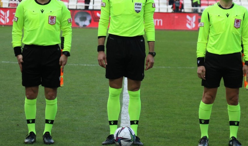 Resi noti gli arbitri della 25ª giornata di Süper Lig!