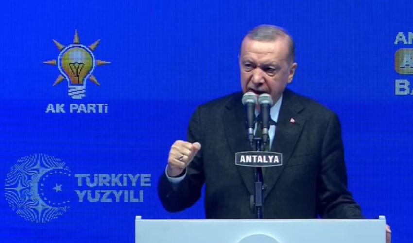 Critiche di Erdoğan a 4 città metropolitane e a İmamoğlu: 'Chi insegue una carriera personale...'