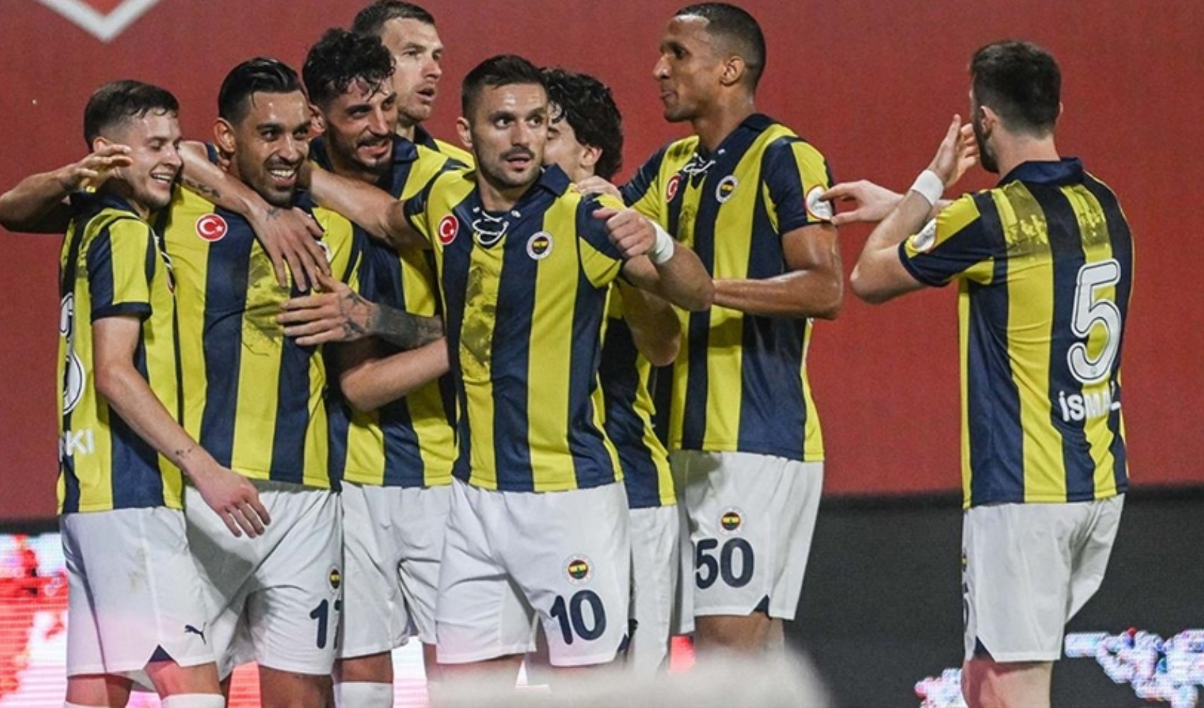 Fenerbahçe-Pendikspor maçının ilk 11'leri açıklandı