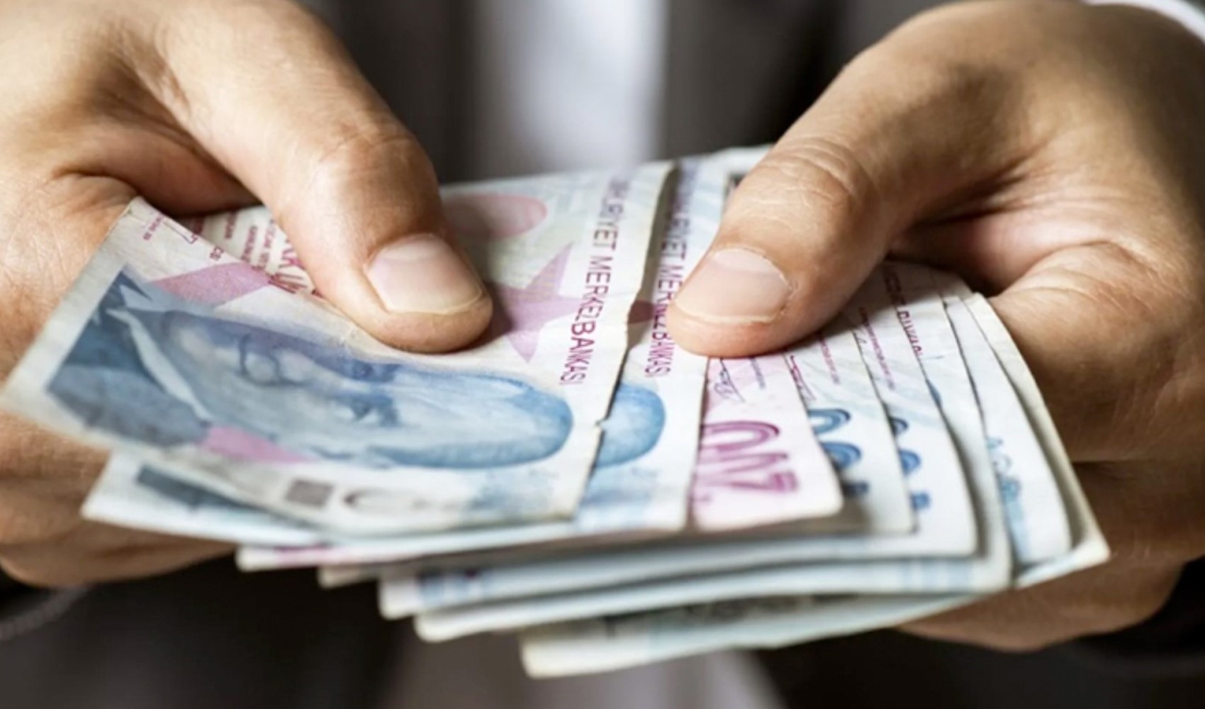 Annunciato da un giornale vicino al governo: emergono i dettagli del pacchetto di sostegno speciale per i pensionati