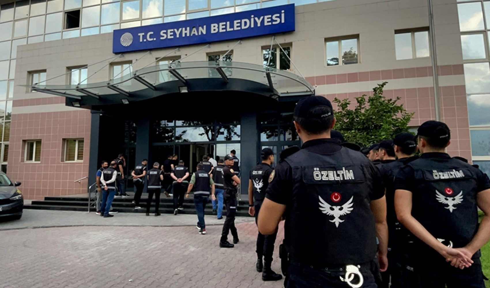 Seyhan Belediyesi'nden 'deprem yardımlarını seçim kampanyasında kullandı' iddiasına soruşturma