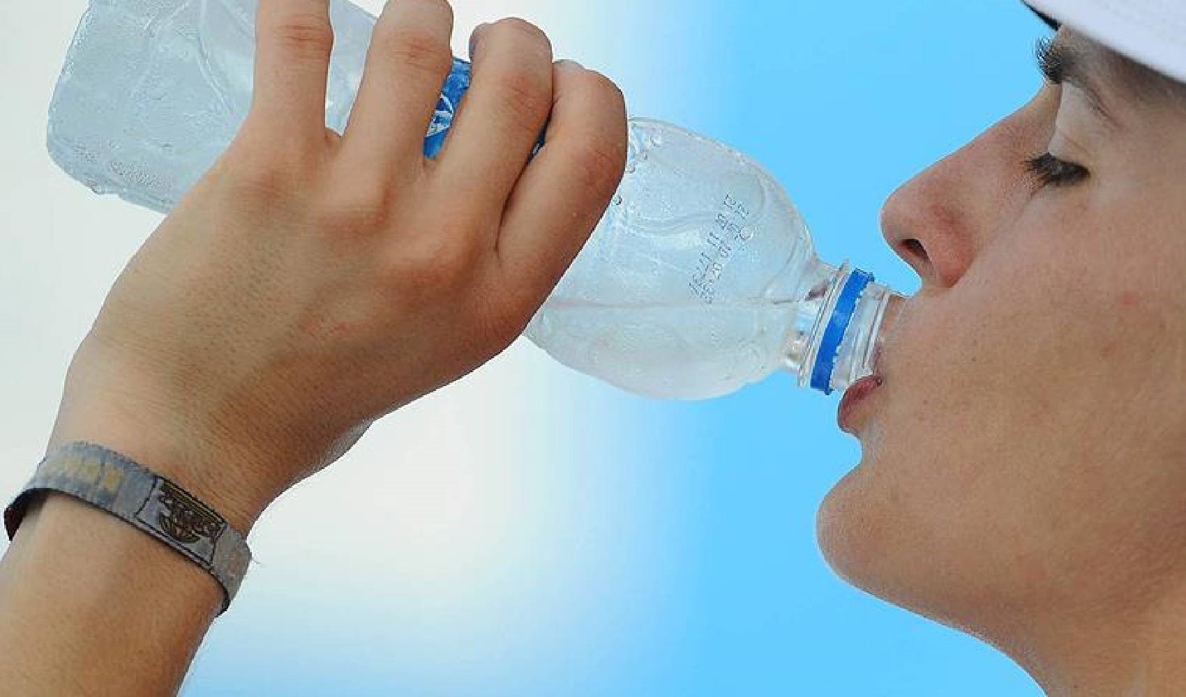 Avviso per la salute dei reni: 'consumare molta acqua'!
