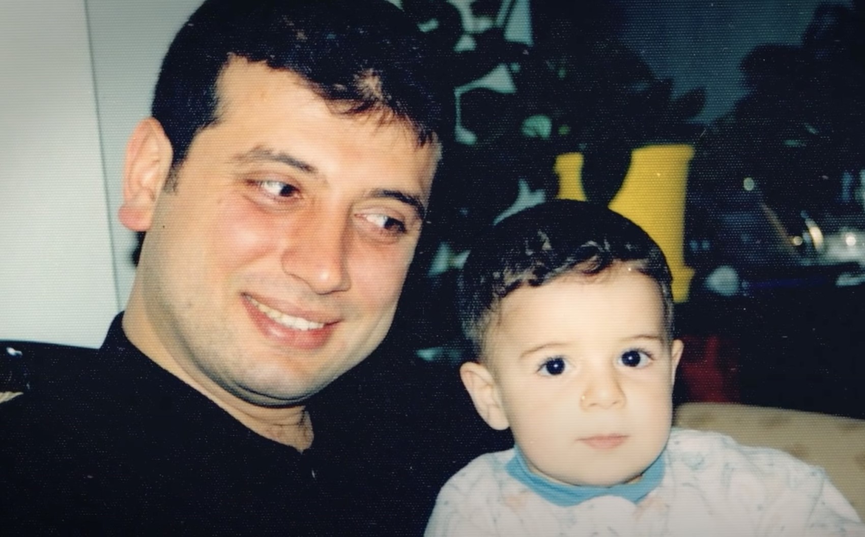Bu kareler daha önce hiç görülmedi: İmamoğlu’nun gençlik ve çocukluk fotoğrafları ortaya çıktı