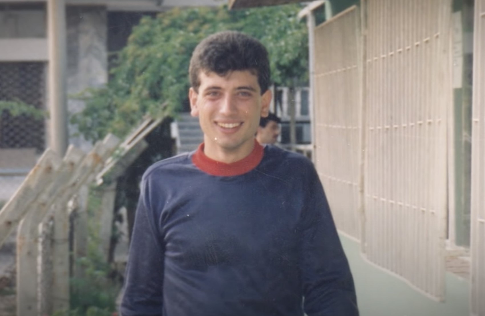 Bu kareler daha önce hiç görülmedi: İmamoğlu’nun gençlik ve çocukluk fotoğrafları ortaya çıktı