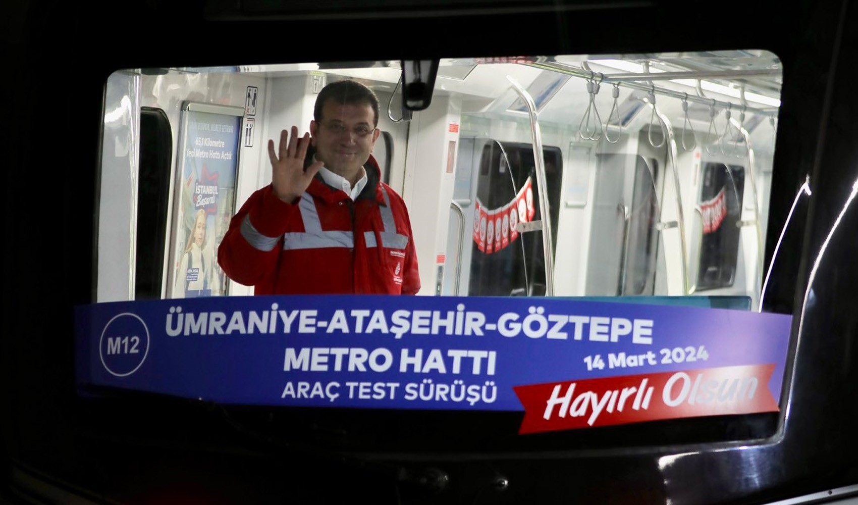 Ekrem İmamoğlu'ndan Murat Kurum'a metro göndermesi: 'Dersine çalışmayan adayın birkaç saat brifing alması lazım'