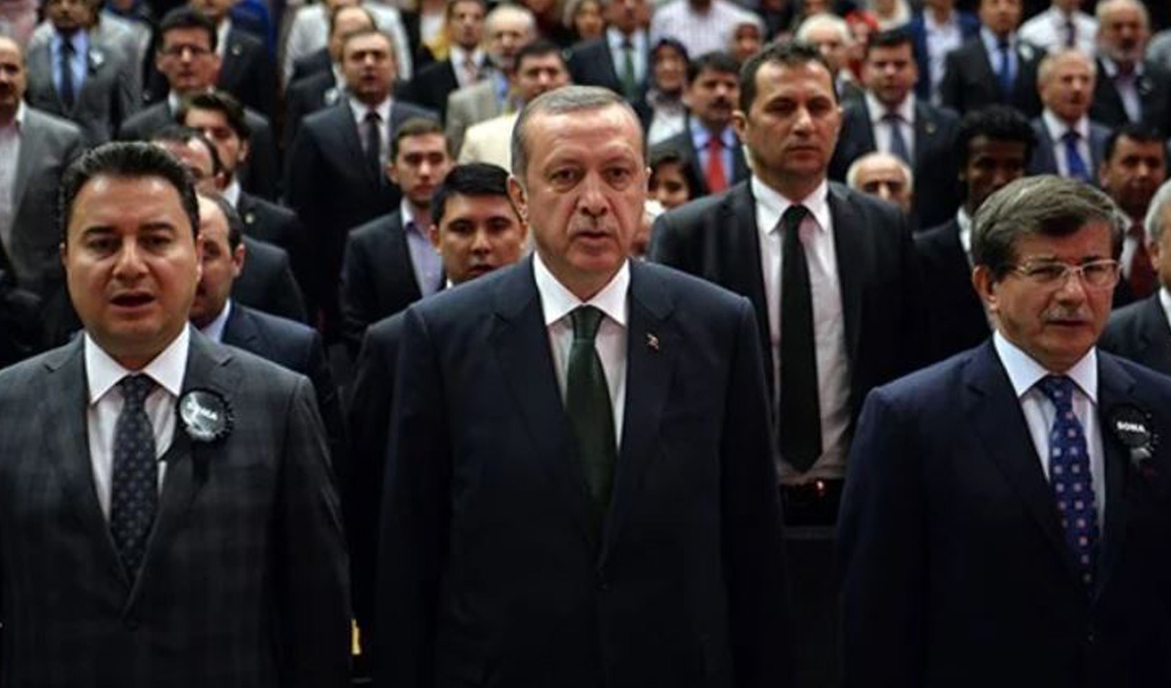 Yerel seçimler sonrası Babacan ve Davutoğlu için 'Erdoğan' yorumu: O şarkıyı söyleyecekler!