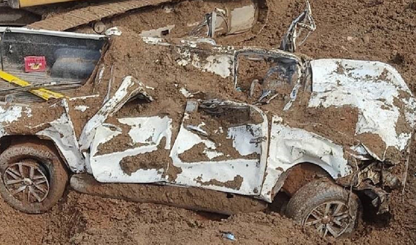 İliç'de 33 gün sonra ilk iz! Siyanürlü altın madeninde kamyonet bulundu