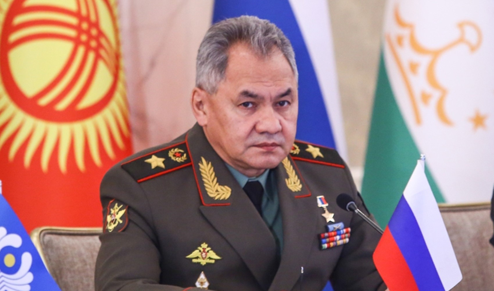 Rusya Savunma Bakanı Sergey Şoygu'dan Karadeniz Donanması'na talimat