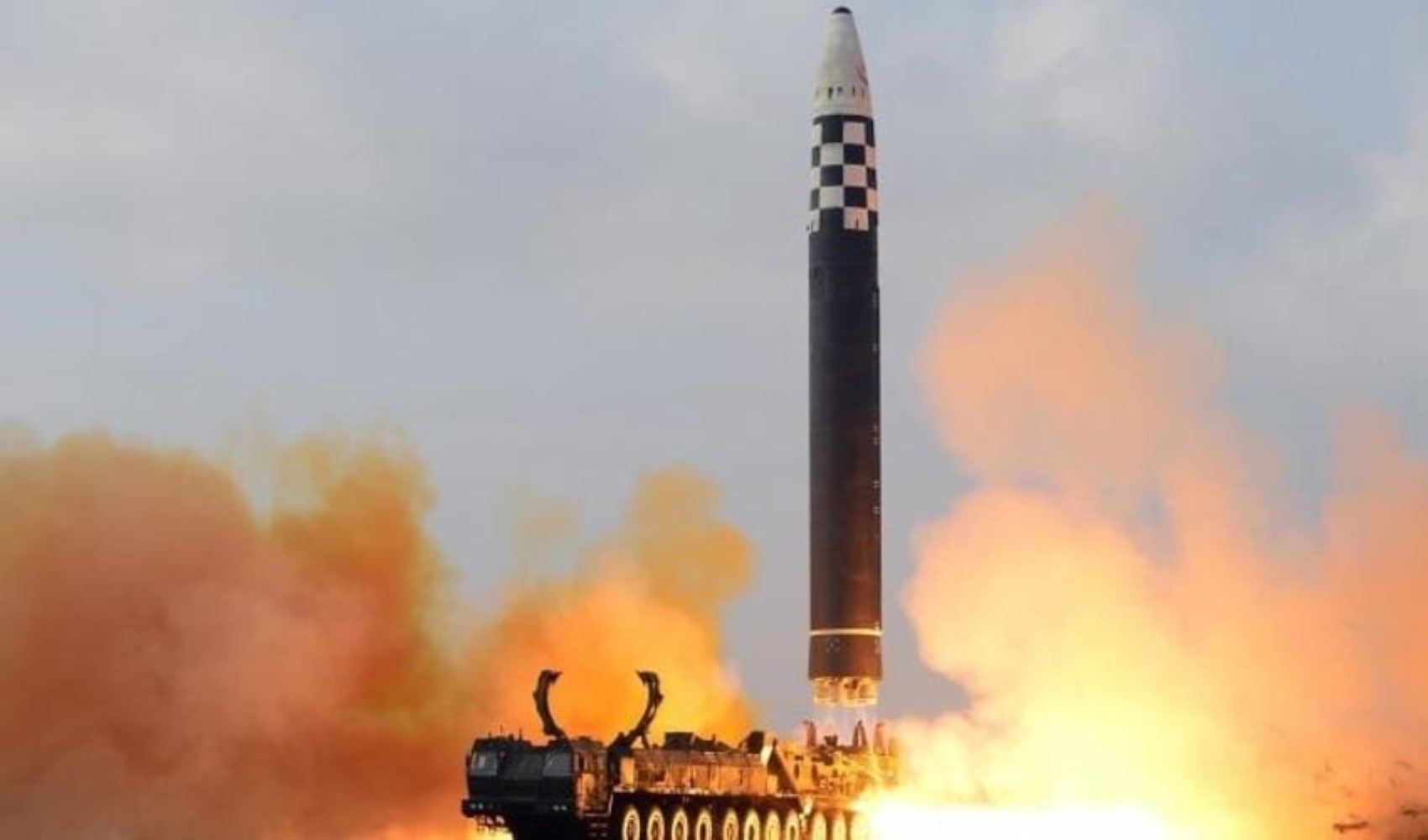 Kuzey Kore balistik füze fırlattı: 'Provokasyon' tepkisi