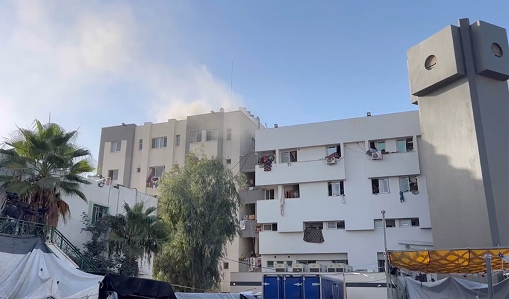İsrail'den Şifa Hastanesi'ne saldırı: 20 ölü