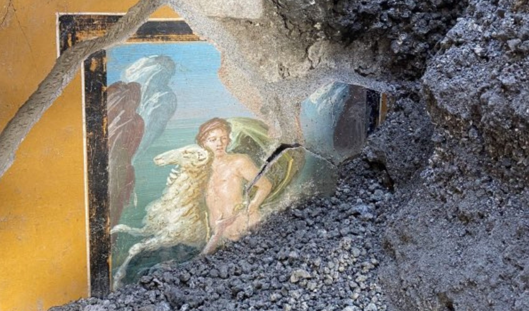 Yunan mitolojisinin 'ikizleri' Pompeii'de: 2 bin yıllık duvar resmi keşfedildi