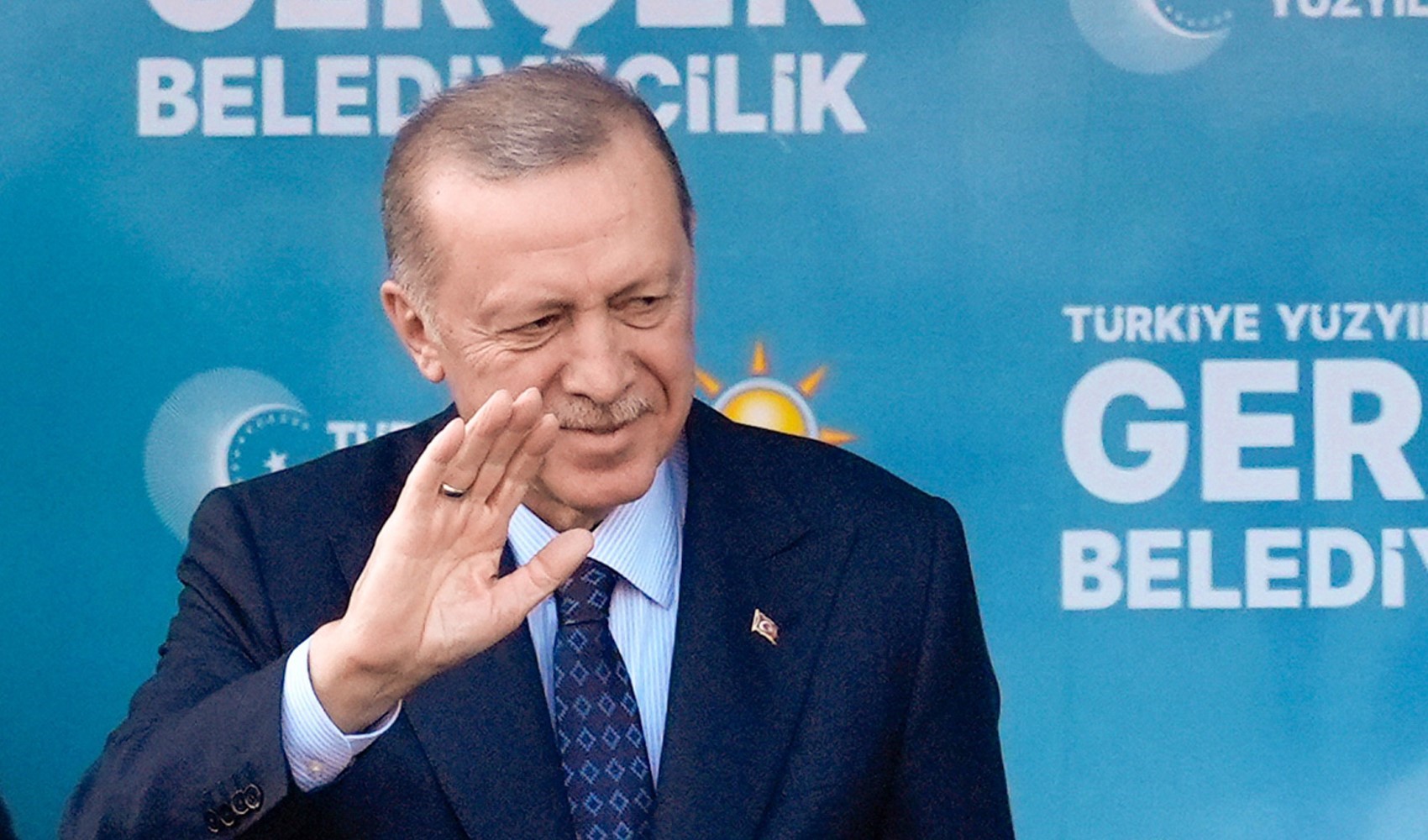 Erdoğan ribadisce quelle parole ad Antalya: 'Come Alleanza Popolare, il governo è nelle nostre mani, speriamo?'