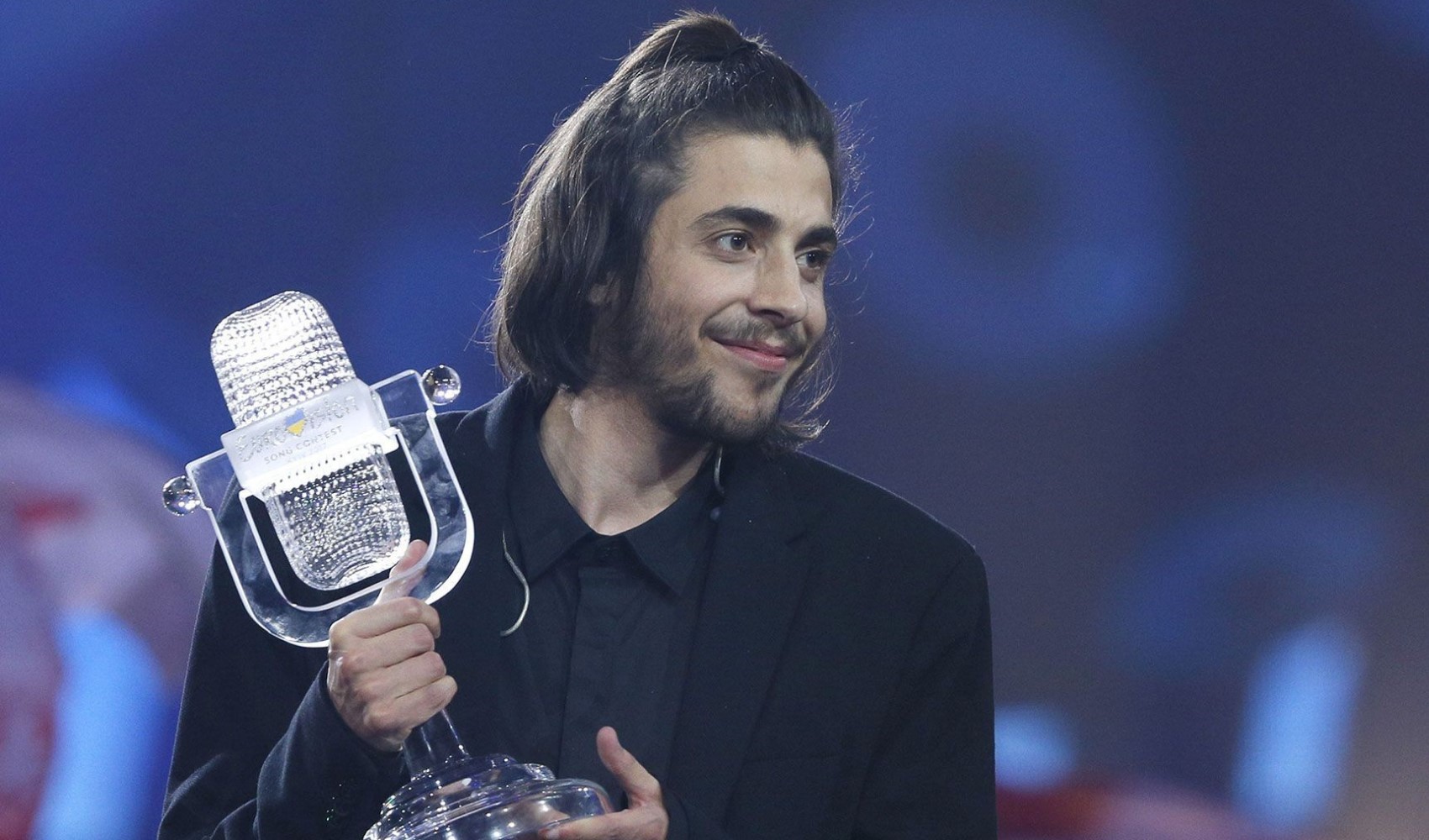 Eurovision'u rekor puanla kazanan Salvador Sobral, İstanbul'a geliyor