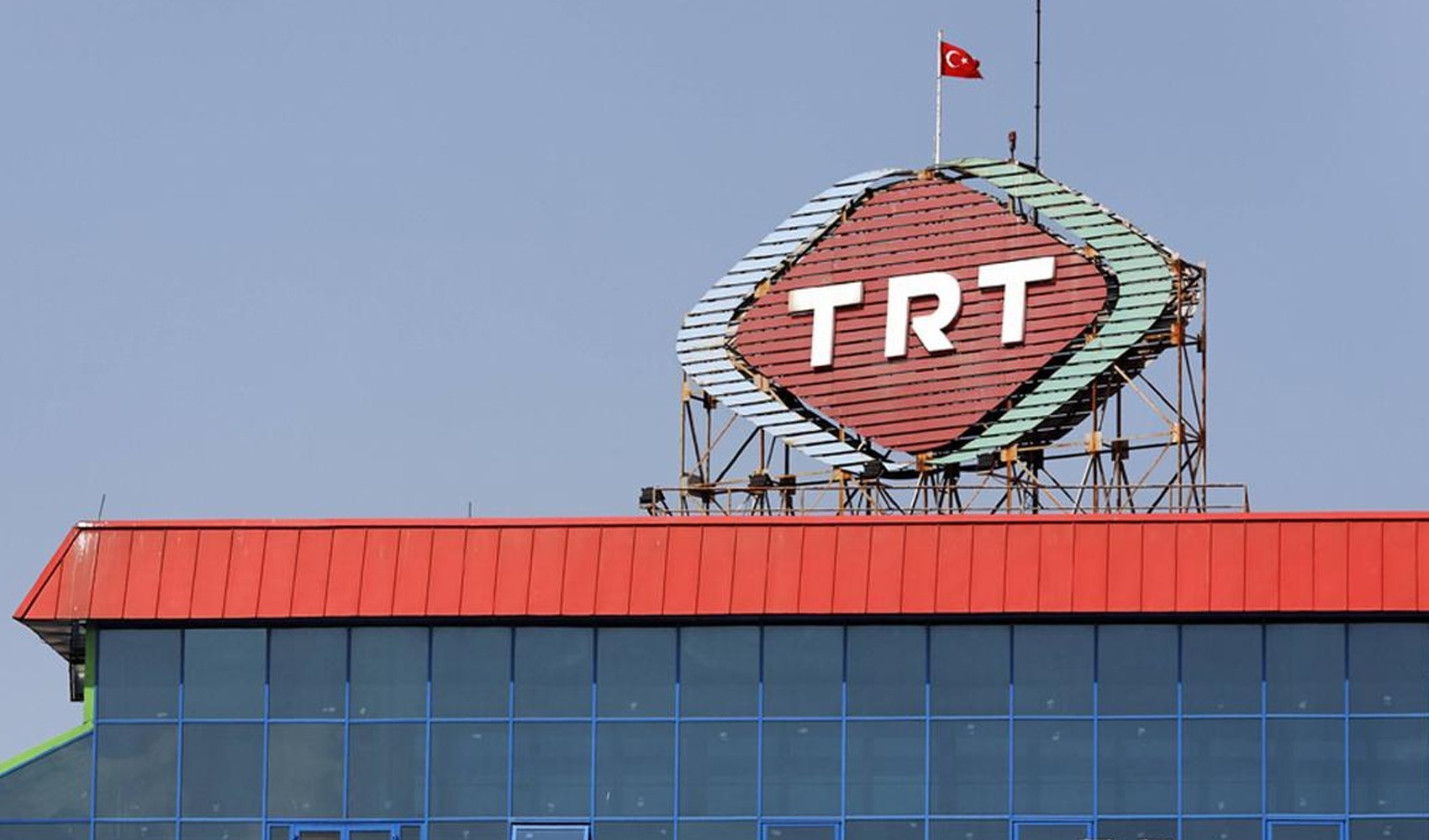 Muhalefete sansür devam ediyor: TRT’den Erdoğan ve adaylarına 6.5 saat Özgür Özel'e 67 saniye!