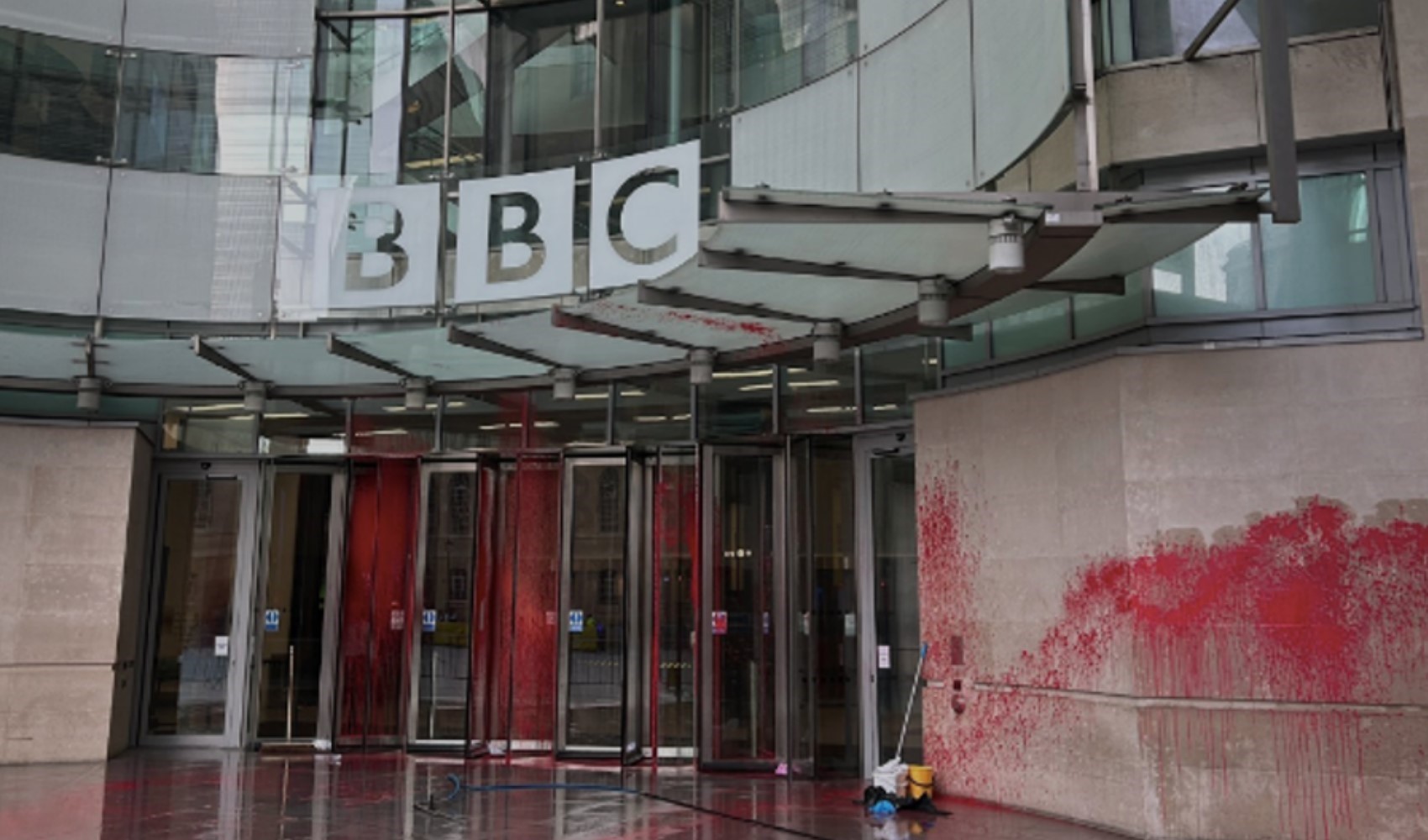 BBC, Uluslararası Adalet Divanı yayınında İsrail lehine hata yaptığını kabul etti
