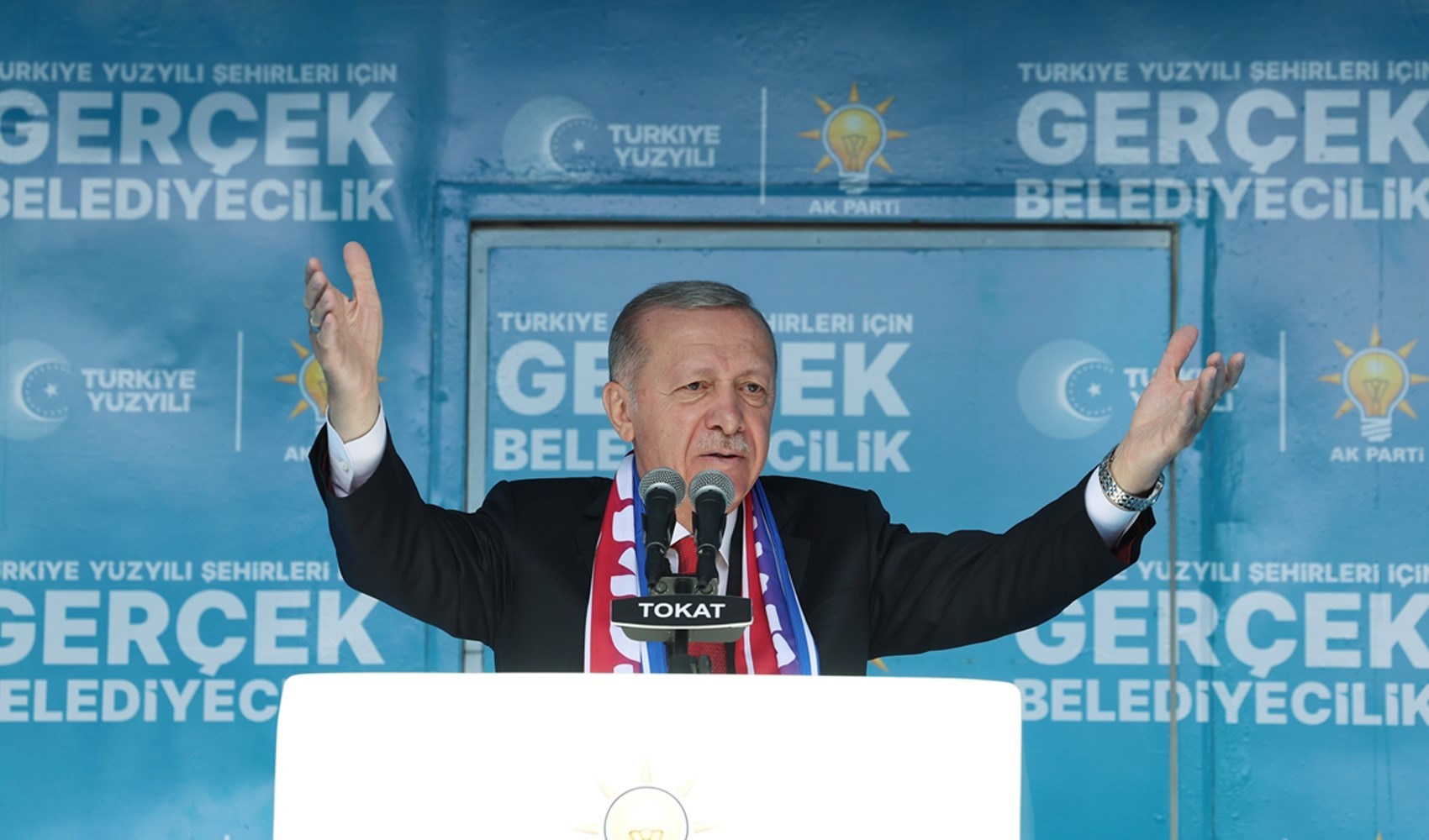 Erdoğan'dan Tokat'ta İstanbul ve Ankara'daki Tokatlılara çağrı: 'Aramanızı istiyorum'