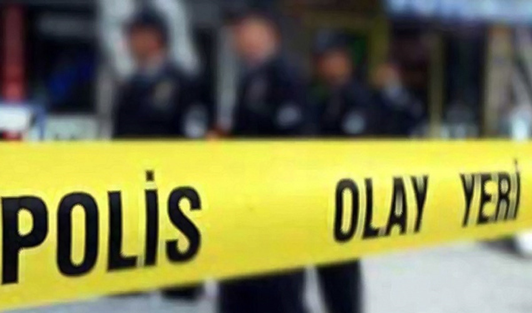 Ha ucciso prima la madre e la sorella, poi si è suicidato