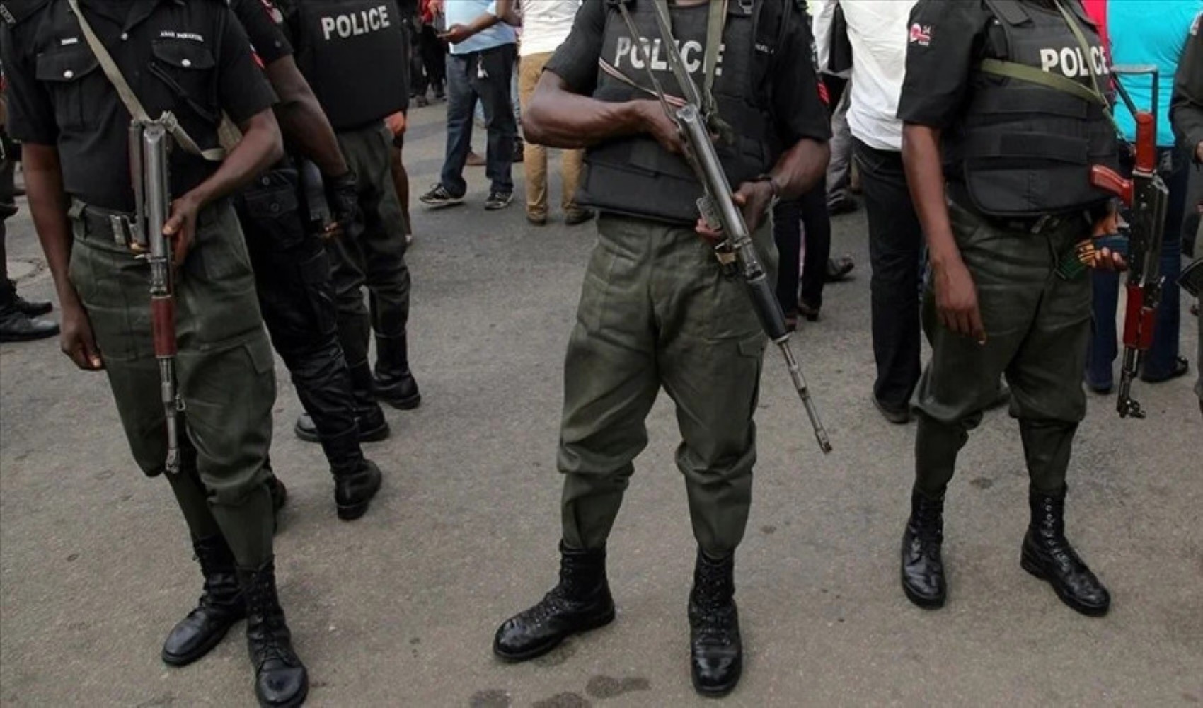 Nijerya'da teröristler 16 askeri öldürdü: Olayla bağlantılı 8 kişi yakalandı