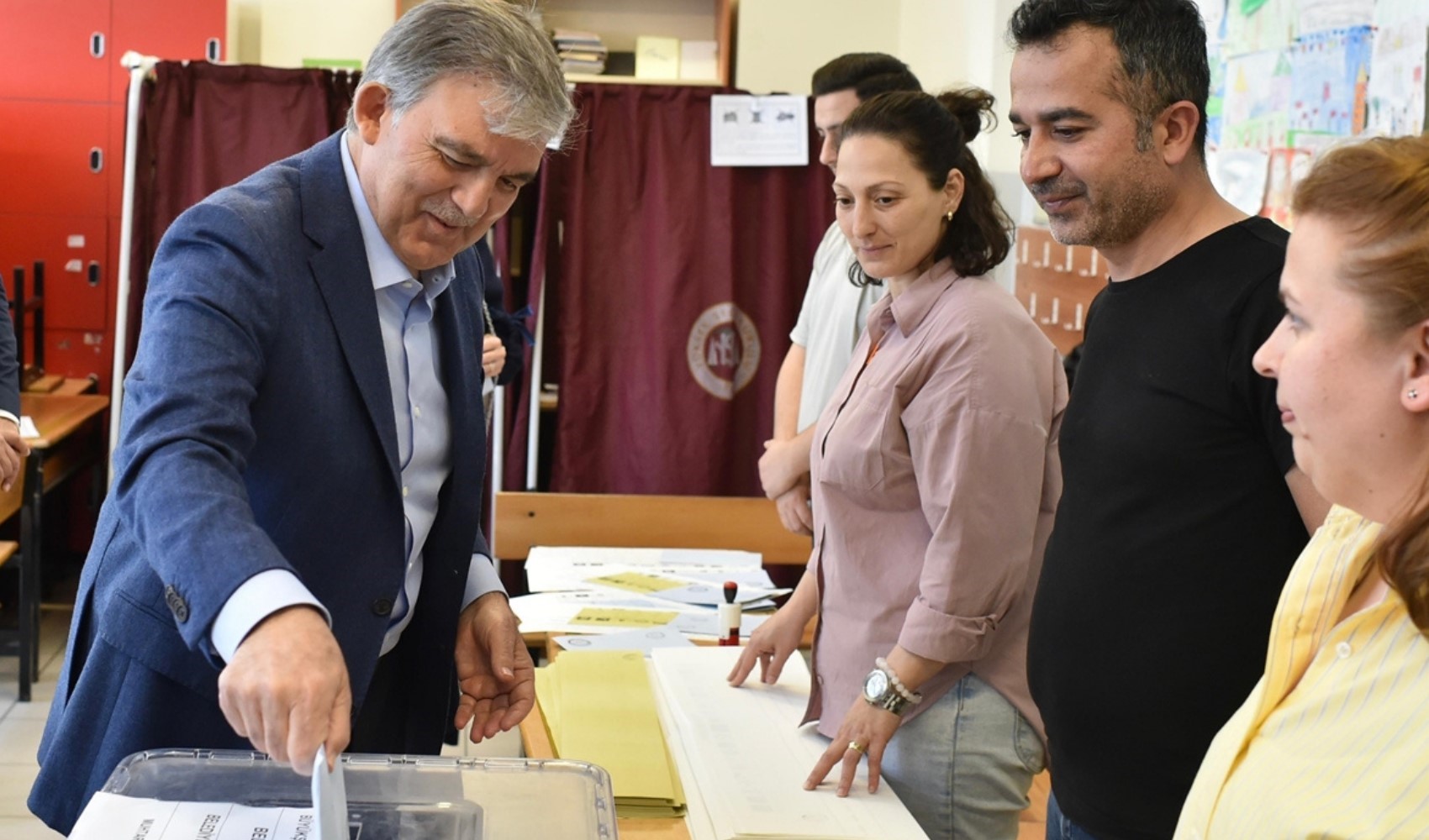 11. Cumhurbaşkanı Abdullah Gül, oyunu Beykoz'da kullandı