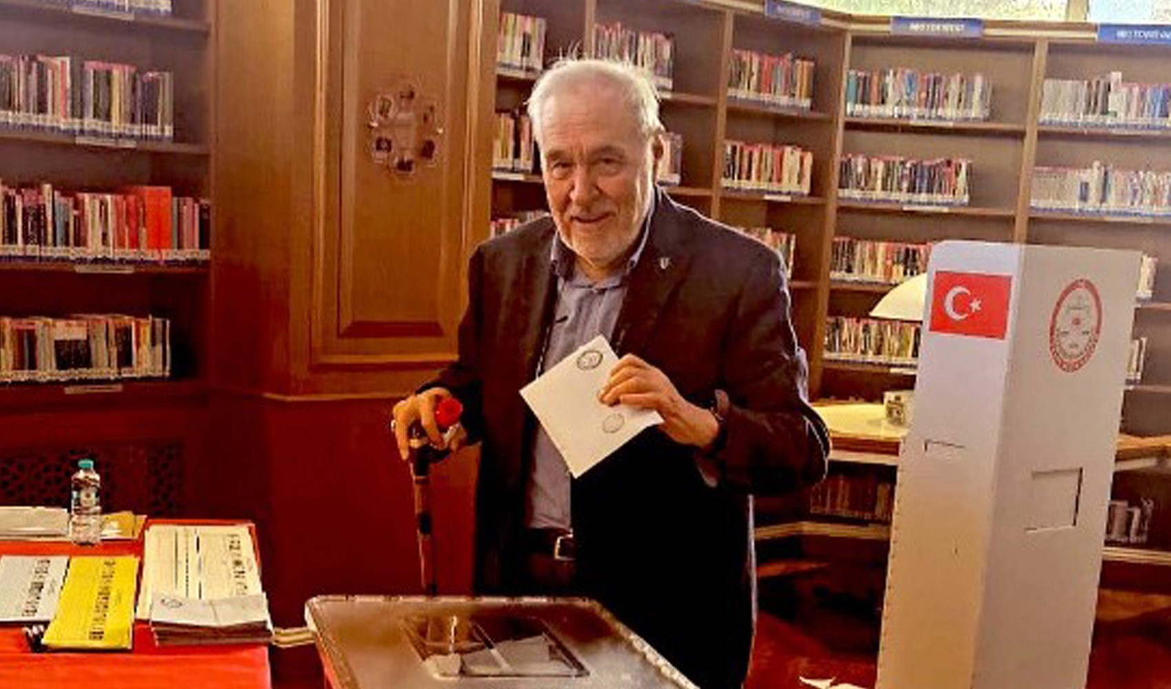 L'avvertimento di İlber Ortaylı sulle urne