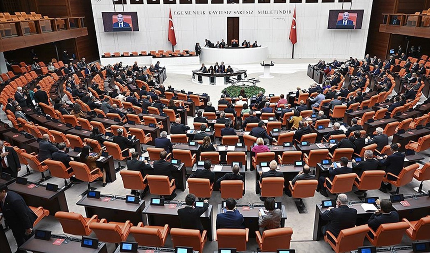 TBMM'den CHP milletvekillerine 'para dolu poşet' incelemesi