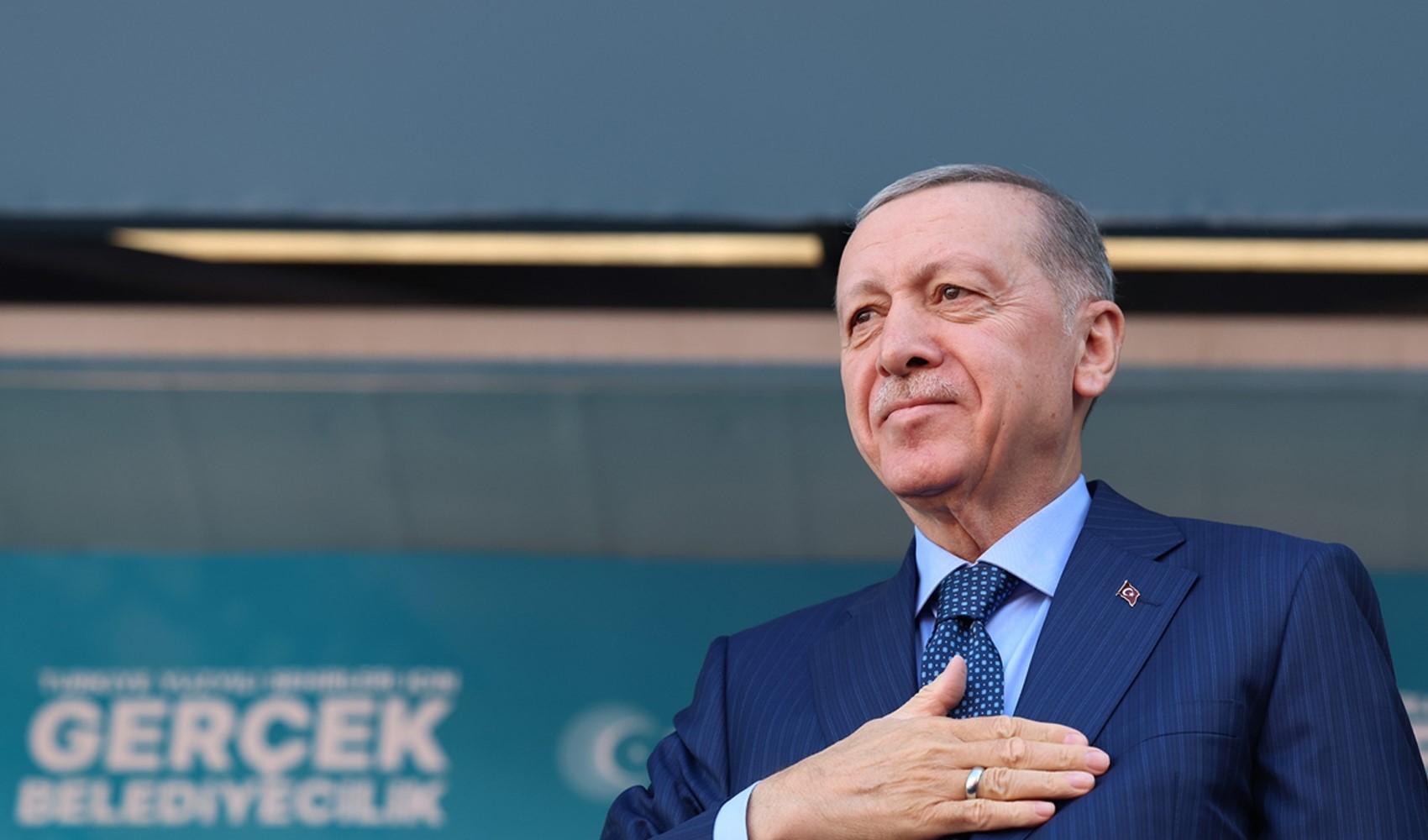Erdoğan'ın Mersin mitinginde kalabalıktan 'şeriat istiyoruz' sesleri: Canlı yayına yansıdı