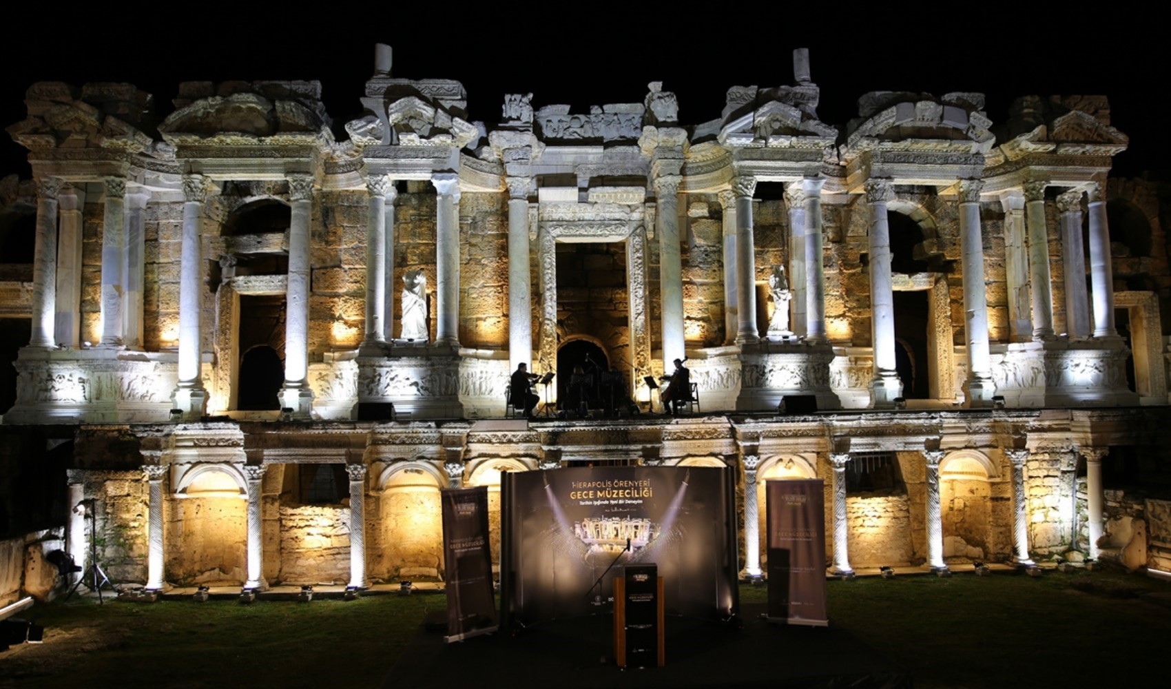 Hierapolis artık gece de ziyaret edilebilecek