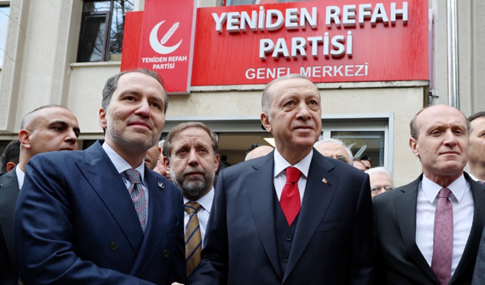 AKP'de Yeniden Refah Partisi endişesi!