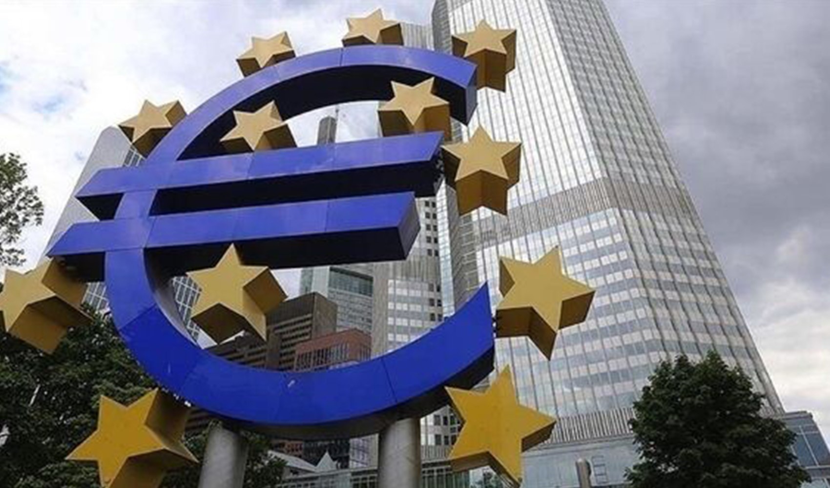 Euro Bölgesi geçen yılın son çeyreğinde ne kadar büyüdüğünü açıkladı