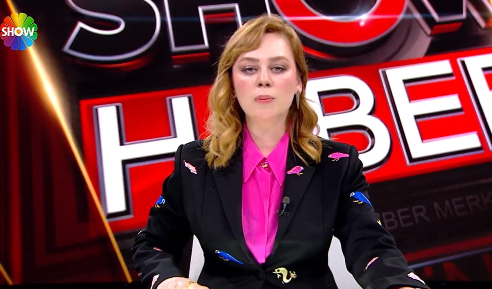 Demet Evgar Show TV ana haber bültenini açtı