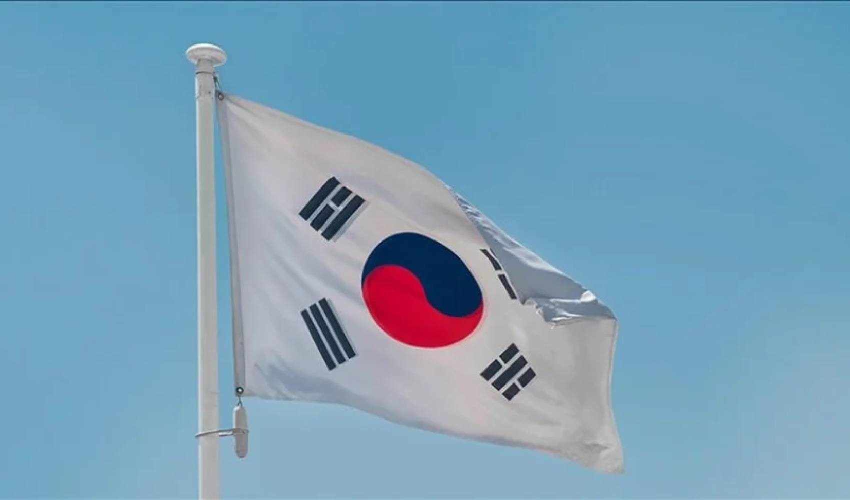 Güney Kore'de sandık çıkış anketleri: Muhalefet ezici çoğunluk elde edecek