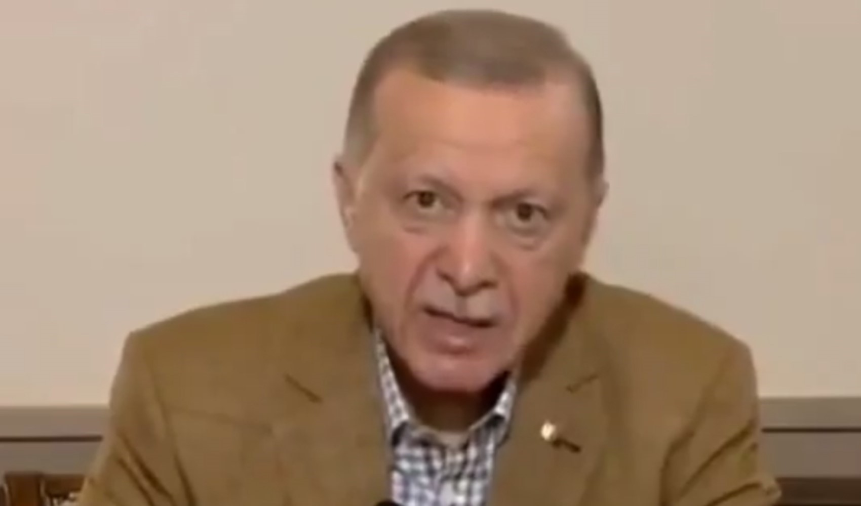 Erdoğan'ın prompterı bozuldu: İşte o anlar