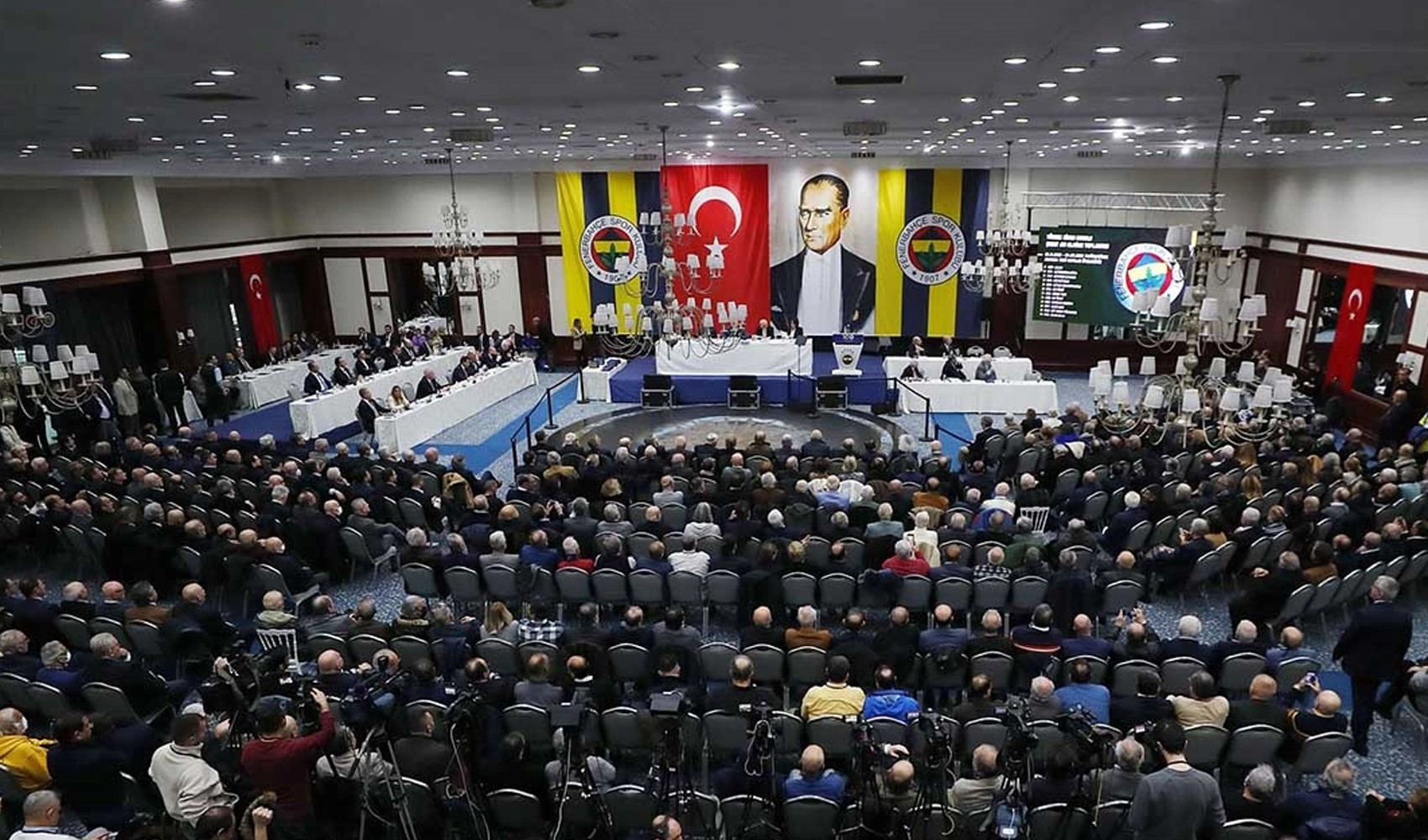 Fenerbahçe'de Yüksek Divan Kurulu'nun tarihi belli oldu! Yeni başkan seçilecek...