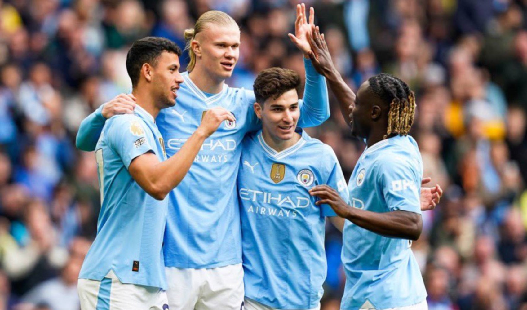Manchester City, Premier Lig'de liderliğe yükseldi