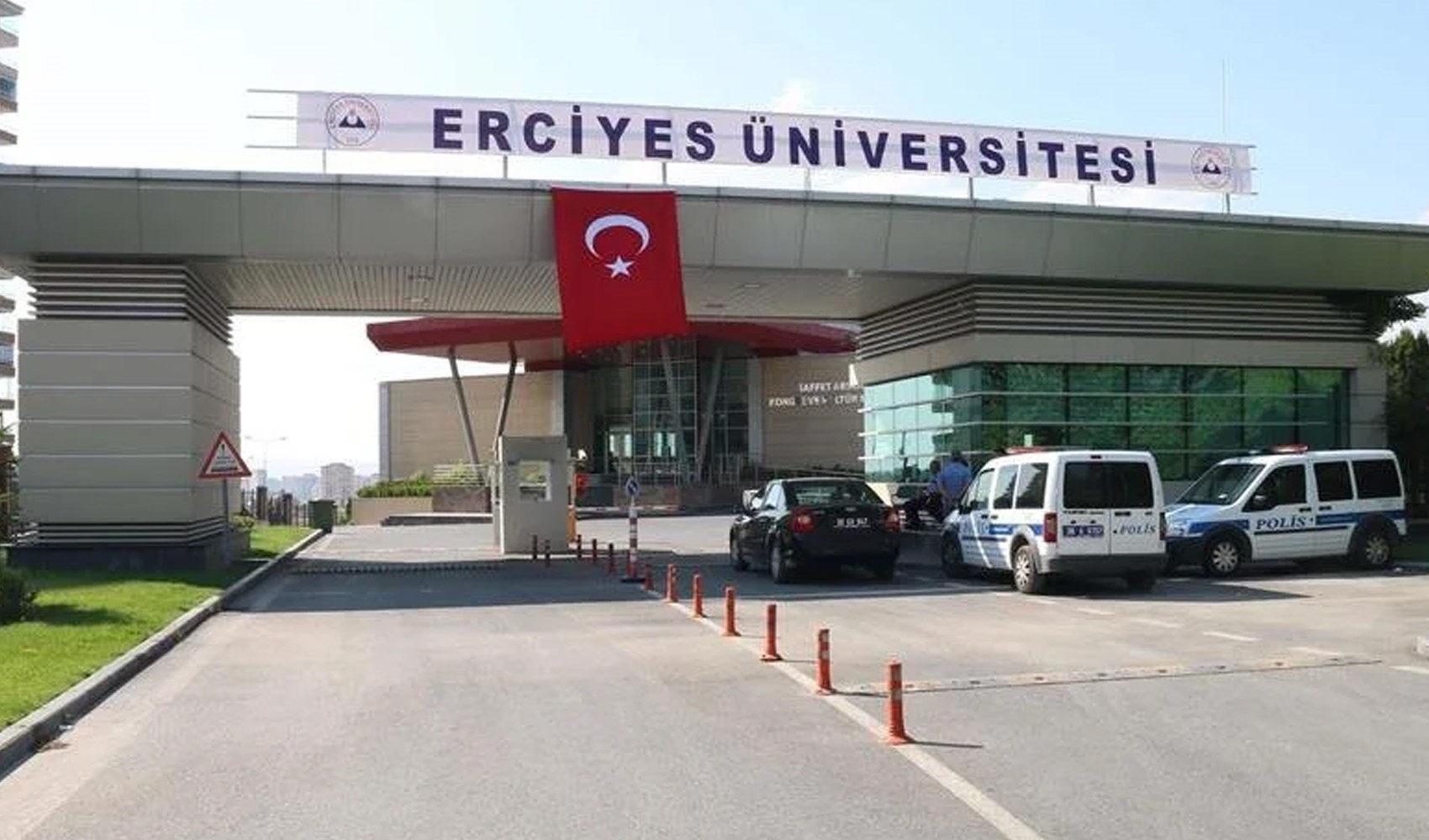 Erciyes Üniversitesi 144 sözleşmeli personel alacak! Başvurular ne zaman başlıyor? Başvuru şartları neler?