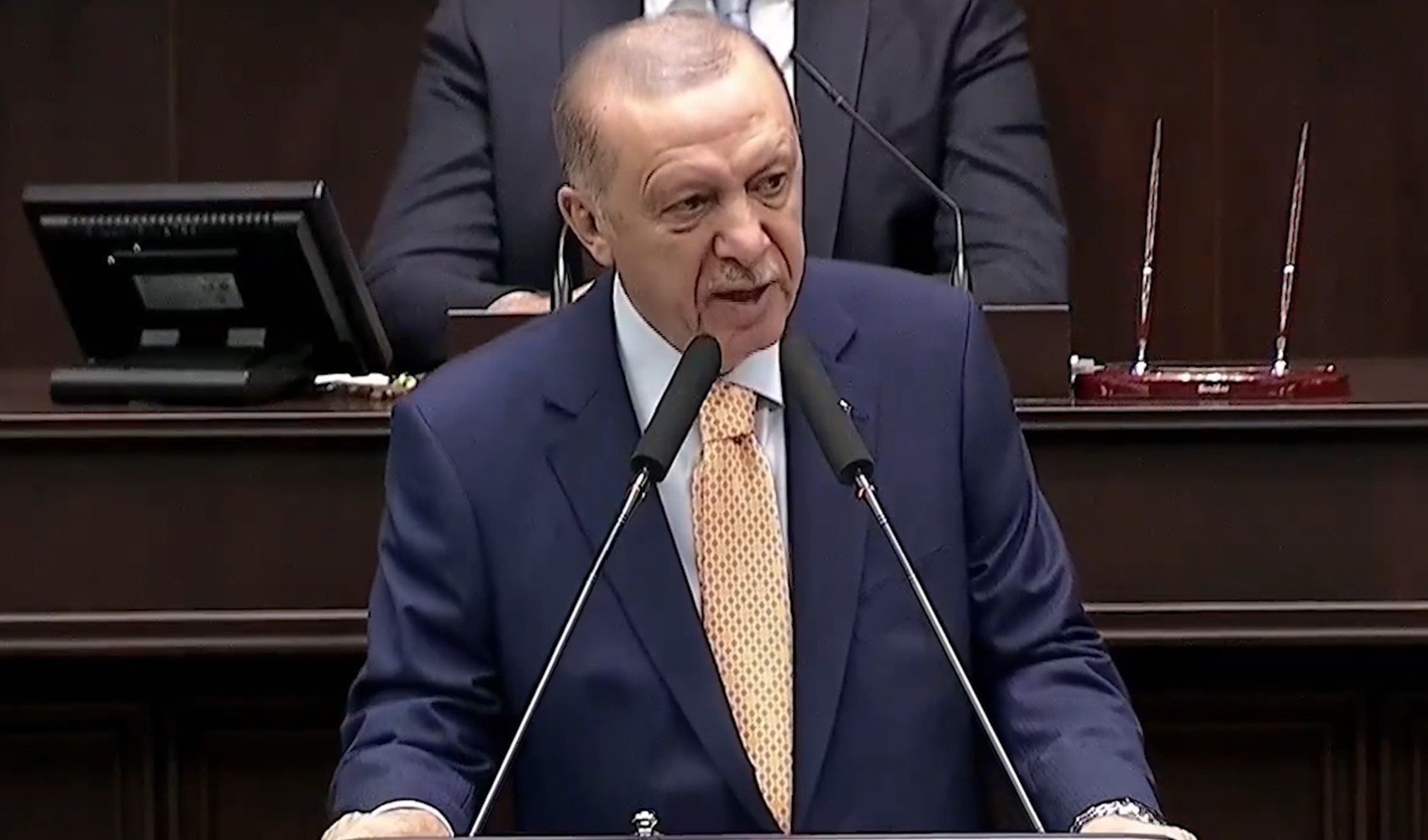 Tuncay Mollaveisoğlu tepki gösterdi: Erdogan, YSK kararını vermeden Hatay için kararını verdi