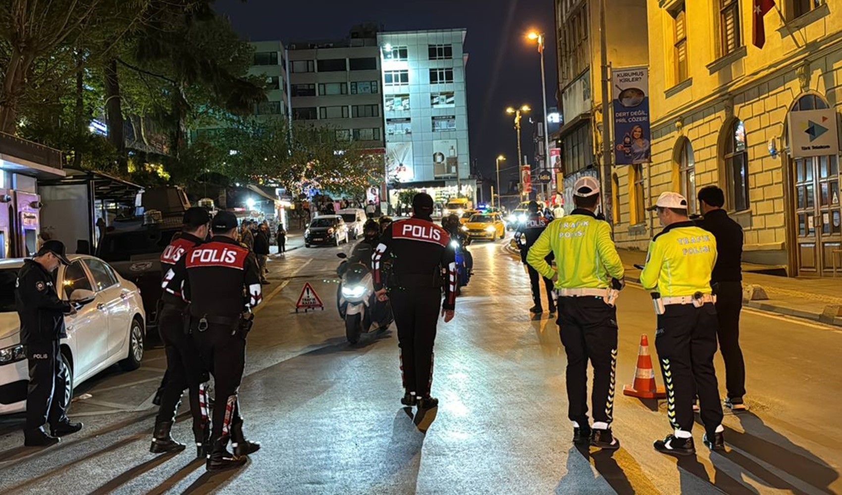 İstanbul'da asayiş uygulaması: 466 kişi yakalandı