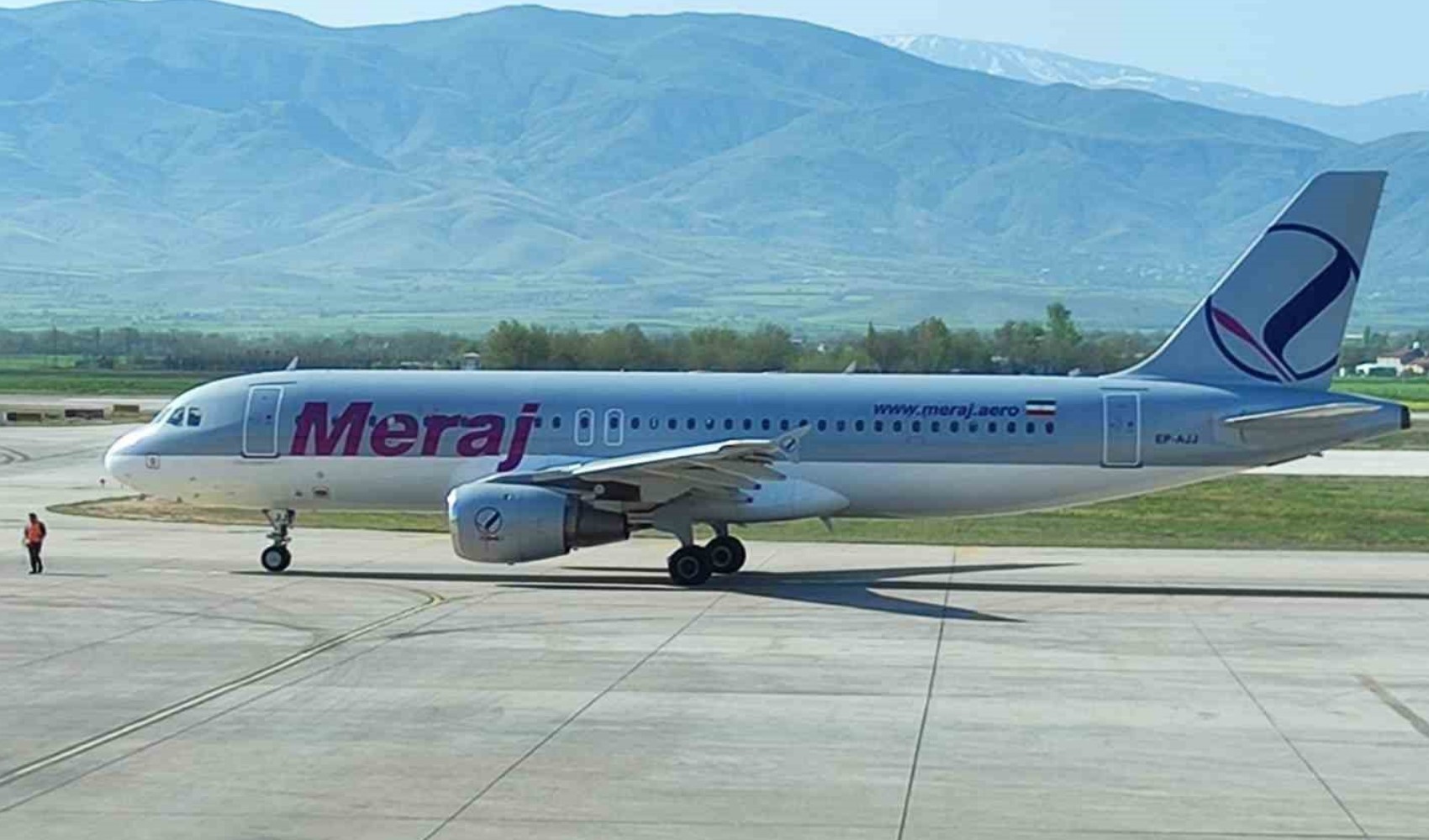 İstanbul-Tahran seferini yapan uçak Elazığ’a zorunlu iniş yaptı