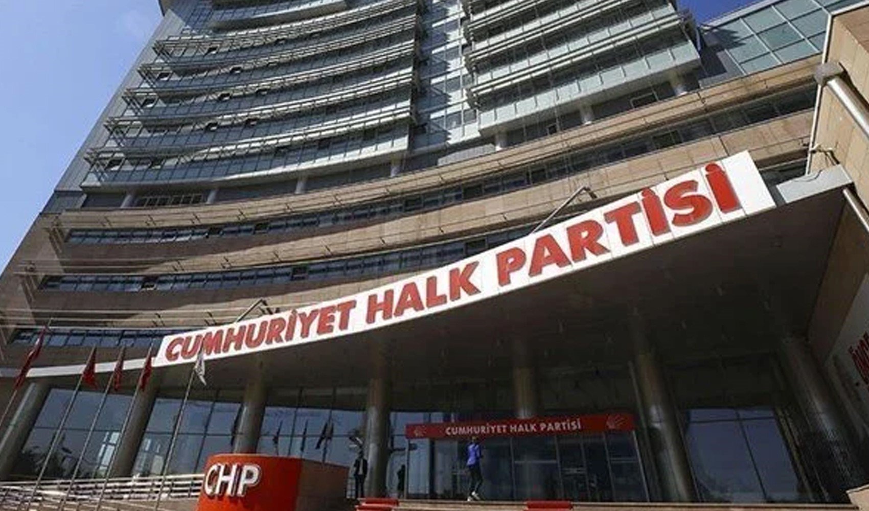 Örgütlere talimat verildi: Seçimlerde başka parti lehine çalışan CHP'liler ihraç edilecek