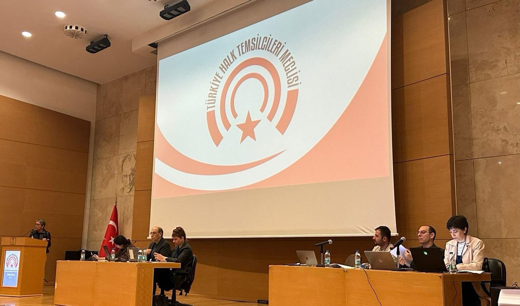 Türkiye Halk Temsilcileri Meclisi Ankara'da toplandı: 27 Ekim'de miting kararı