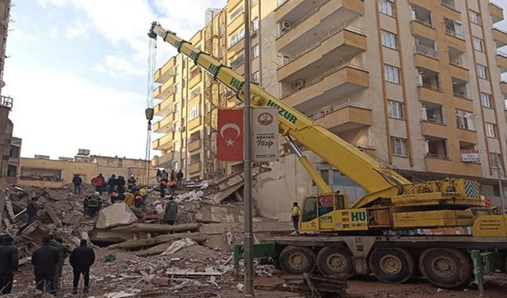 6 Şubat depremlerinde yıkılan Furkan Apartmanı'nın bilirkişi raporunda yeni gelişme!