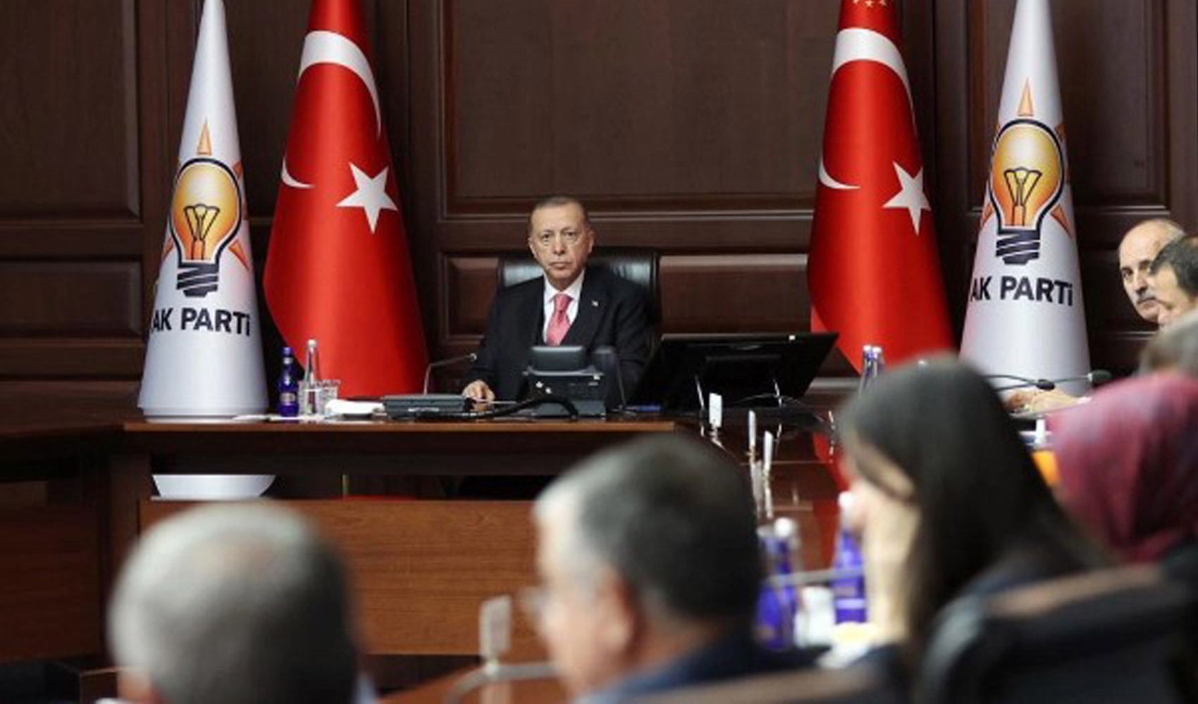 Kulis: Erdoğan hem AKP'de hem de Kabine'de değişiklik yapacak! '3 bakan haricinde...'